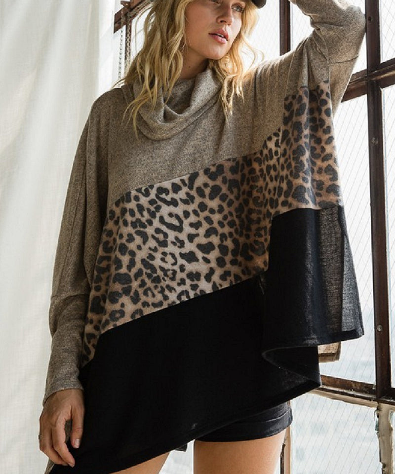 The Aspen Maternity & Nursing Poncho